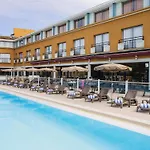 Mercure Toulouse Aeroport Golf De מלון