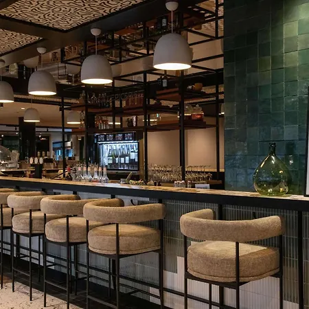 Hotel Mercure Toulouse Aéroport Golf De 4*