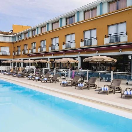 Hotel Mercure Toulouse Aeroport Golf De 4*