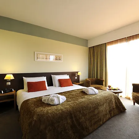 Hotel Mercure Toulouse Aéroport Golf De Seilh