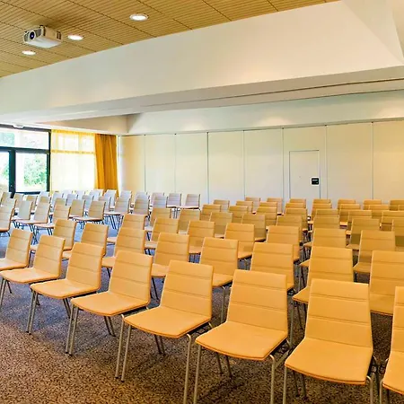 Mercure Toulouse Aéroport Golf De 4* Seilh