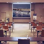 Hotel Mercure Toulouse Aéroport Golf De 4*