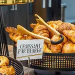 Hotel Mercure Toulouse Aéroport Golf De 4*