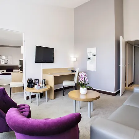 Mercure Toulouse Aeroport Golf De ホテル 4*