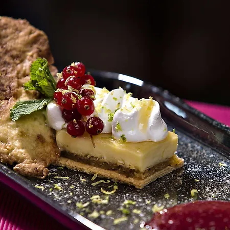 Mercure Toulouse Aéroport Golf De Hotel 4*