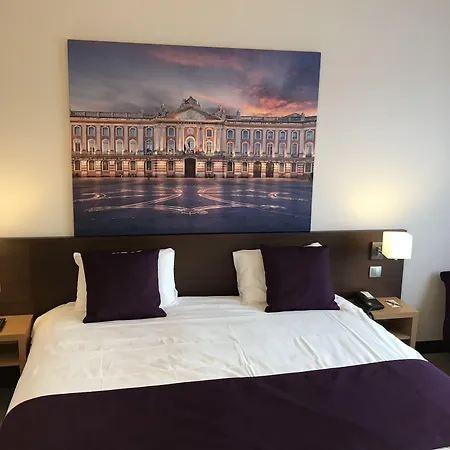 호텔 Mercure Toulouse Aeroport Golf De 4*