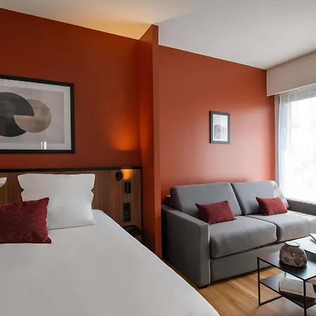 Mercure Toulouse Aeroport Golf De 4* 세일르