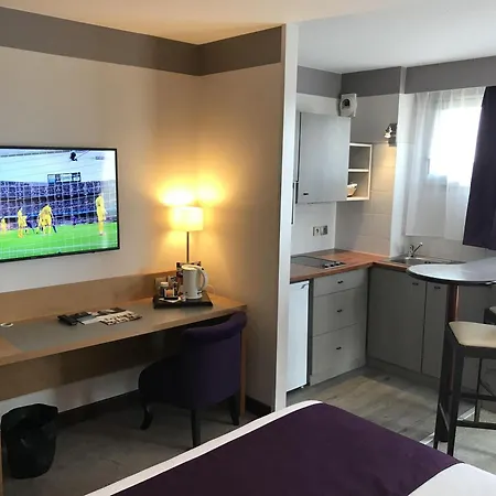 Mercure Toulouse Aeroport Golf De 세일르