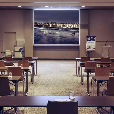 Hotel Mercure Toulouse Aeroport Golf De 4*