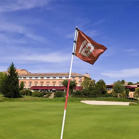 ホテル Mercure Toulouse Aeroport Golf De Seilh