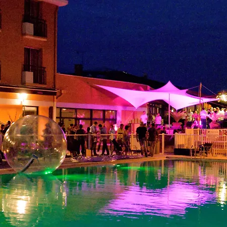 Mercure Toulouse Aeroport Golf De
