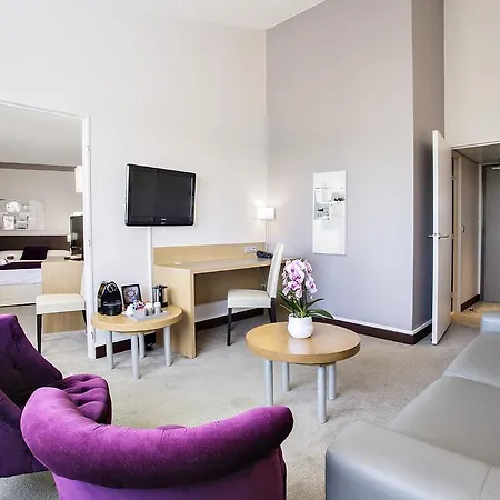 Hotel Mercure Toulouse Aeroport Golf De 4*
